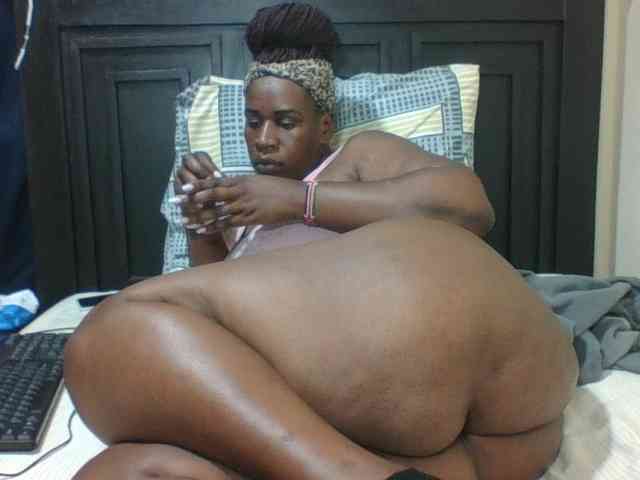 Sexyblacktits webcam