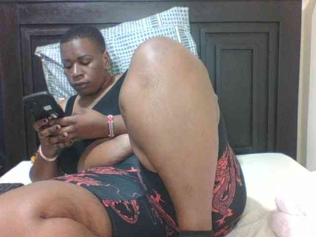 Sexyblacktits webcam