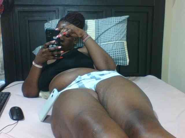 Sexyblacktits webcam