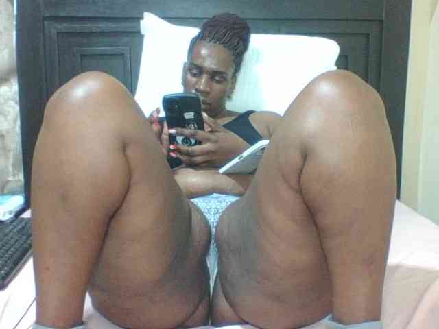 Sexyblacktits webcam