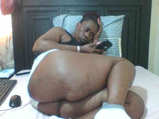 Sexyblacktits webcam