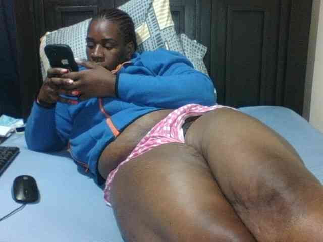 Sexyblacktits Live Webcam on BongaCams