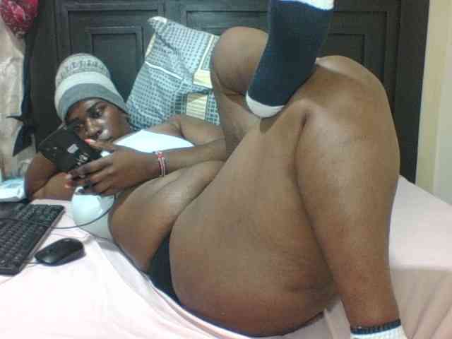 Sexyblacktits webcam