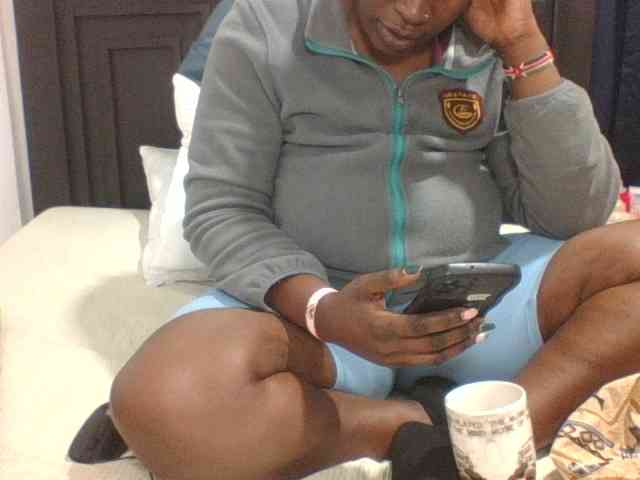 Sexyblacktits webcam