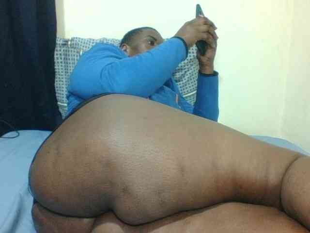 Sexyblacktits webcam