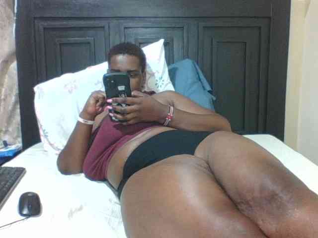 Sexyblacktits webcam