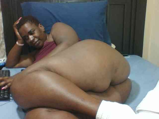 Sexyblacktits webcam