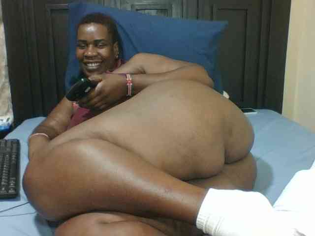 Sexyblacktits webcam