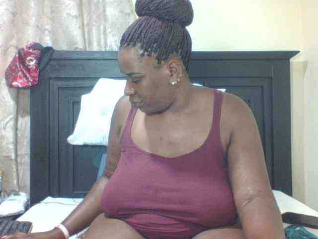 Sexyblacktits webcam