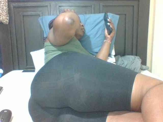 Sexyblacktits webcam