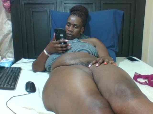 Sexyblacktits webcam