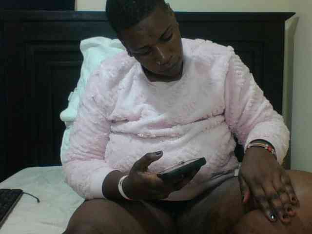 Sexyblacktits webcam