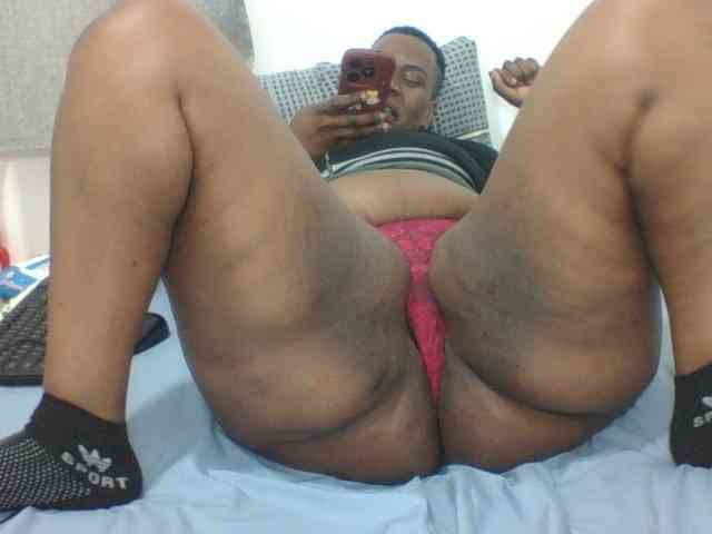 Sexyblacktits webcam