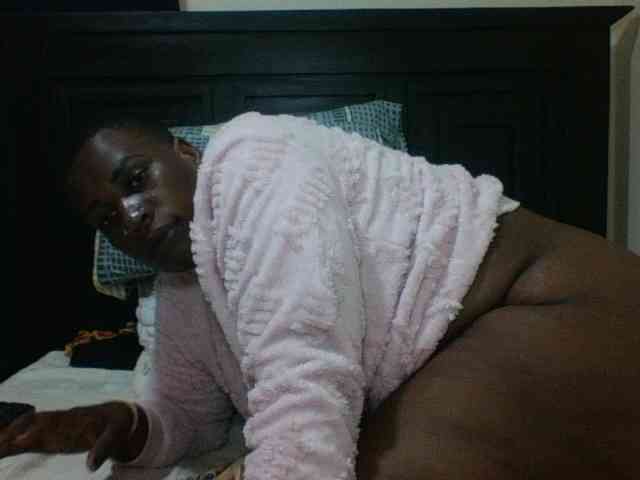 Sexyblacktits webcam