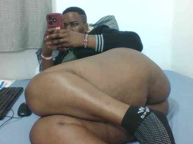 Sexyblacktits webcam