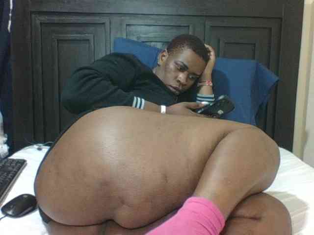 Sexyblacktits webcam