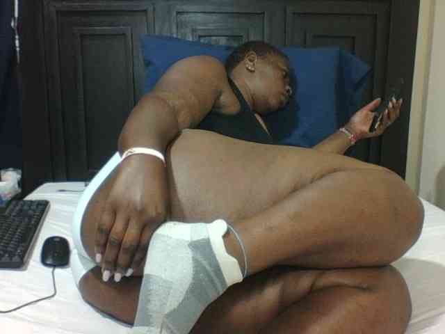 Sexyblacktits webcam