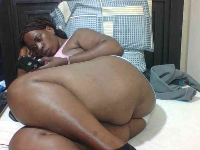 Sexyblacktits webcam