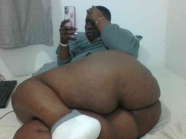 Sexyblacktits webcam