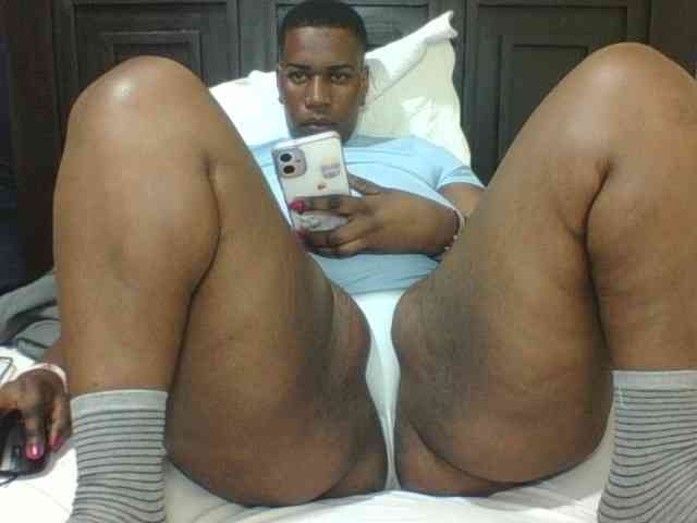 Sexyblacktits webcam