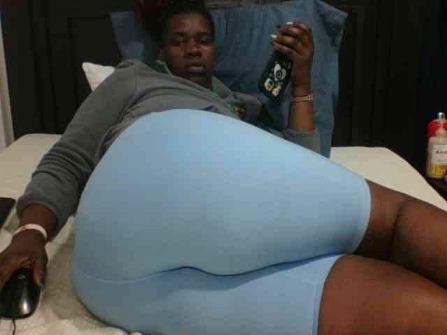 Sexyblacktits webcam