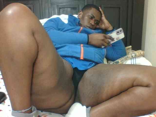 Sexyblacktits webcam