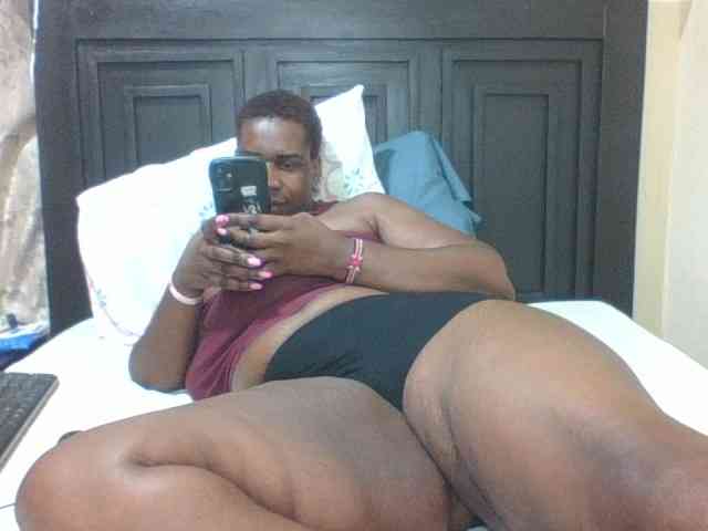 Sexyblacktits webcam