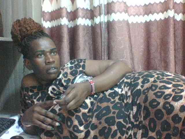 Sexyblacktits webcam