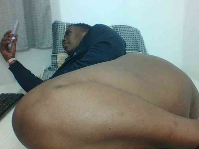 Sexyblacktits webcam
