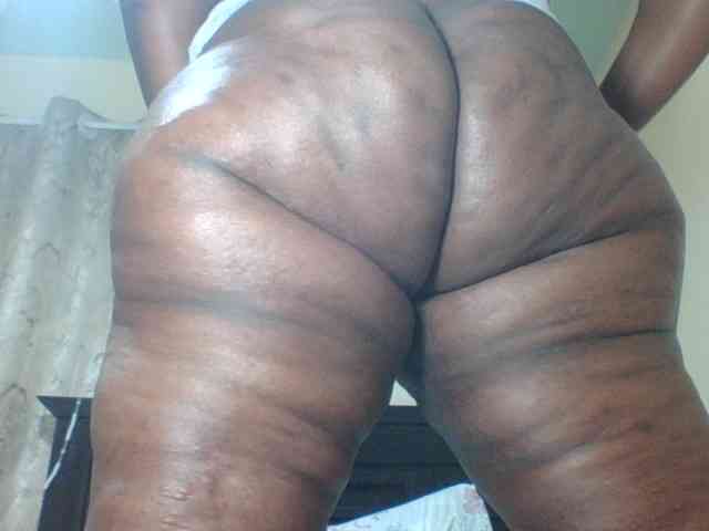 Sexyblacktits webcam