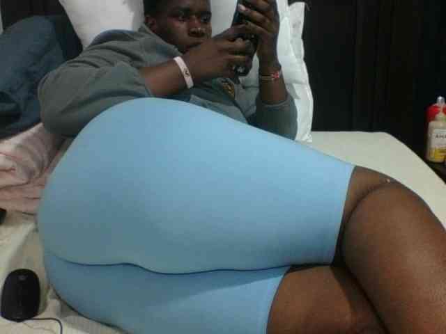 Sexyblacktits webcam