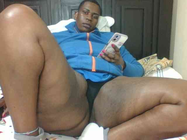 Sexyblacktits webcam