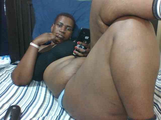 Sexyblacktits webcam