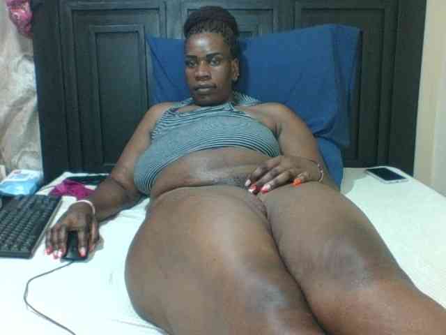 Sexyblacktits webcam