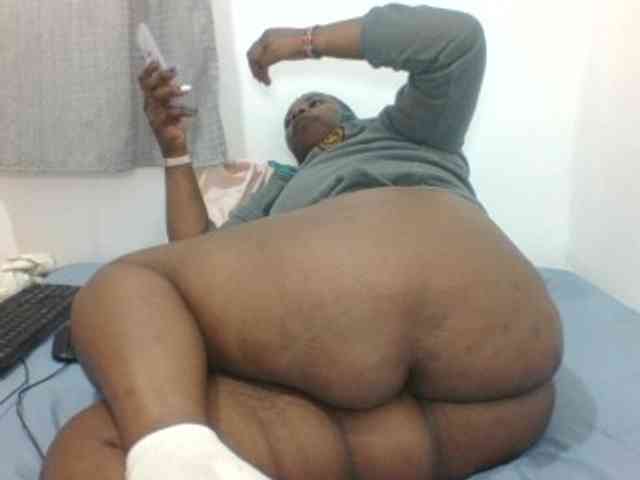 Sexyblacktits webcam