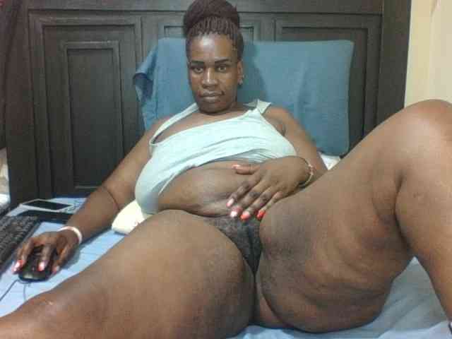 Sexyblacktits webcam