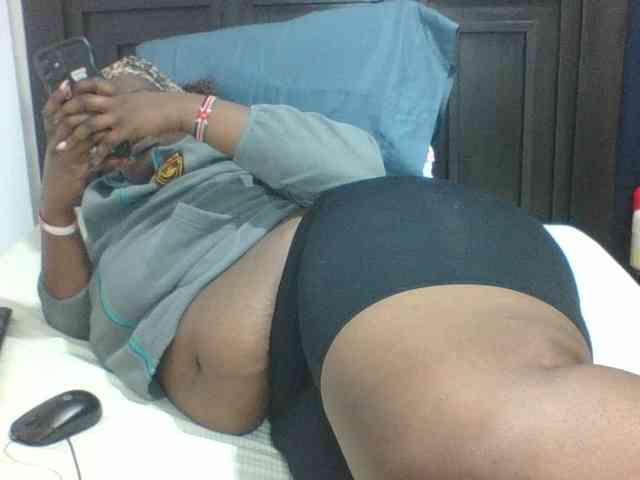 Sexyblacktits webcam