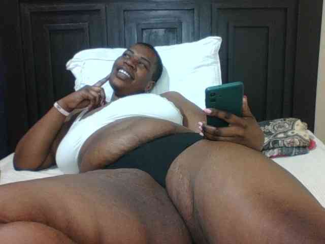 Sexyblacktits webcam