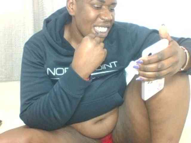 Sexyblacktits webcam