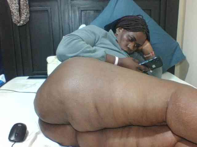 Sexyblacktits webcam