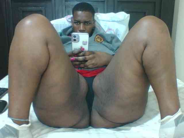 Sexyblacktits webcam