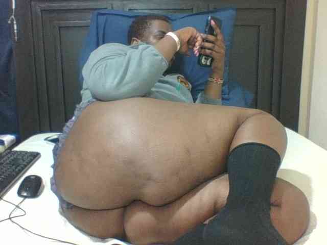 Sexyblacktits webcam