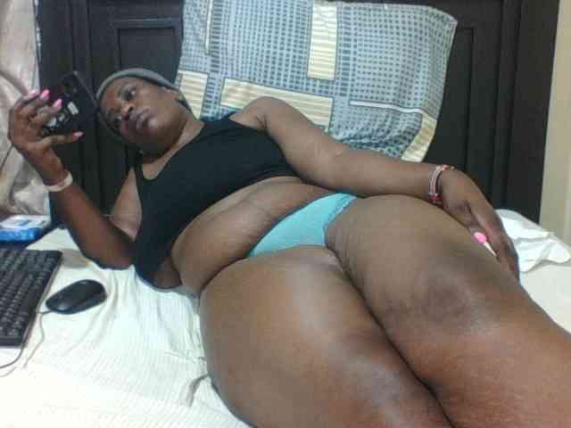 Sexyblacktits webcam