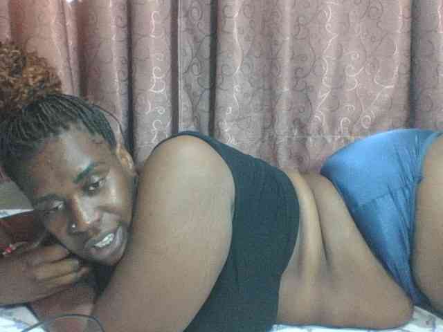 Sexyblacktits webcam