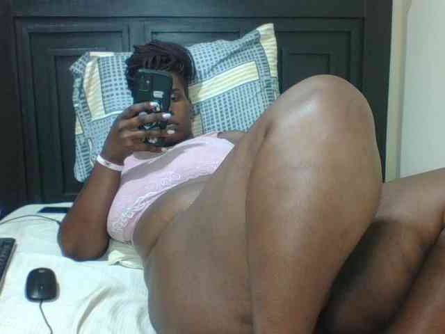 Sexyblacktits webcam