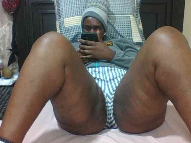 Sexyblacktits webcam