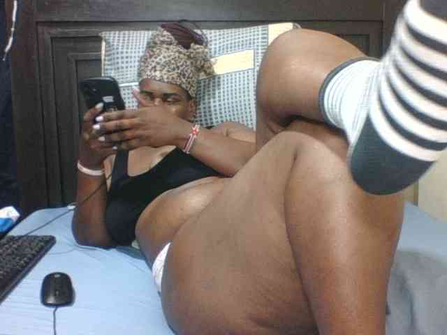 Sexyblacktits webcam