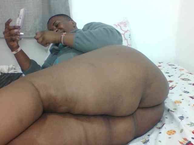 Sexyblacktits webcam