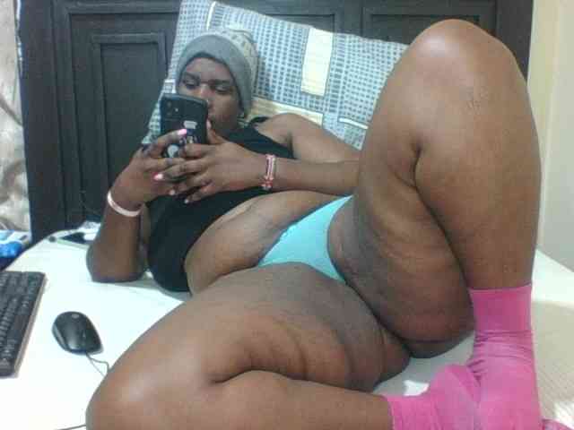 Sexyblacktits webcam