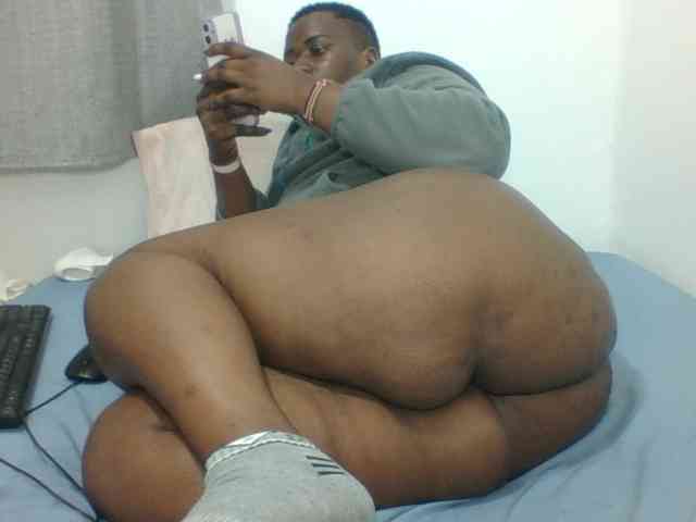 Sexyblacktits webcam
